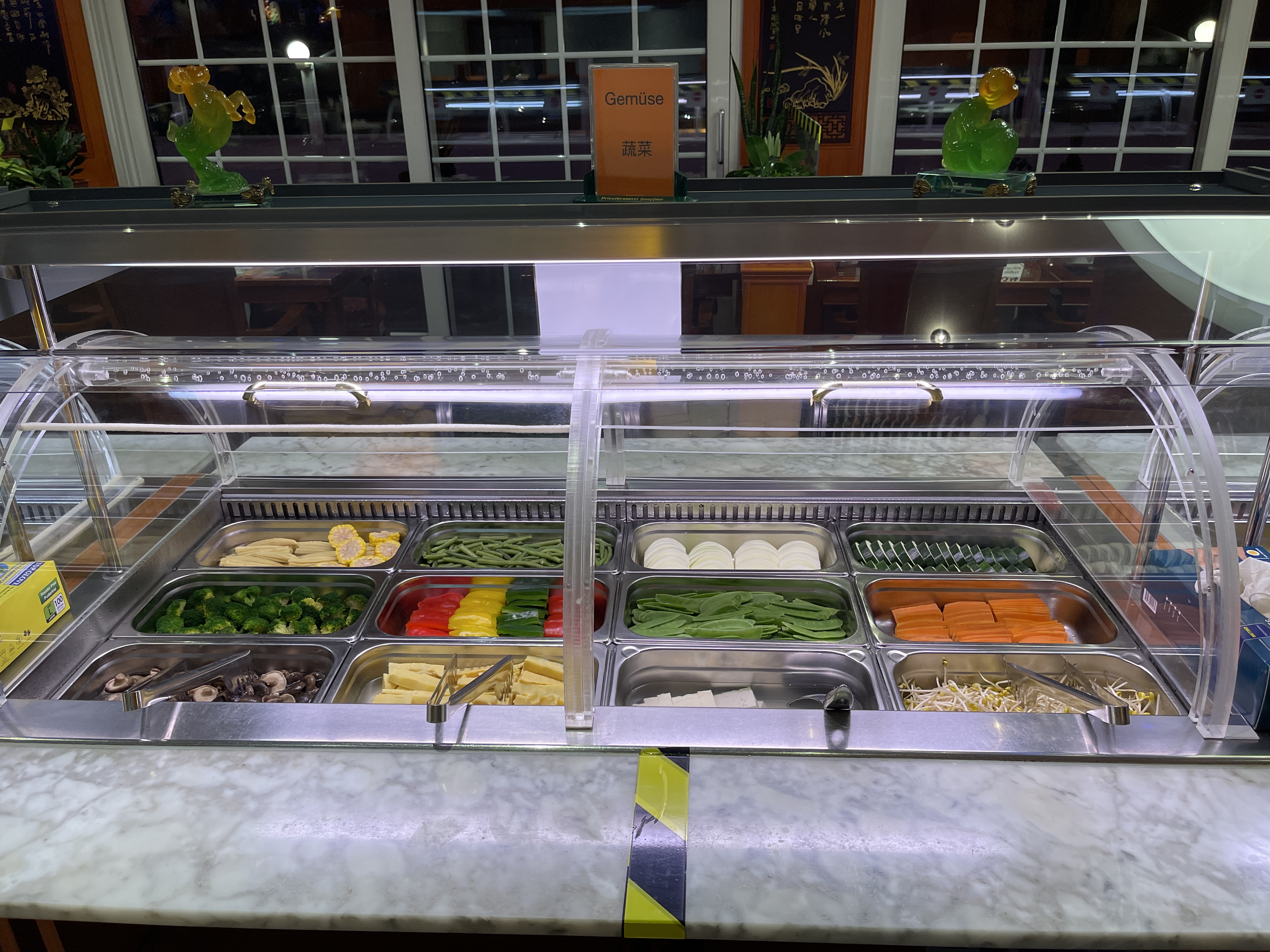 Buffet bei China Restaurant Yangtse Eggelstein